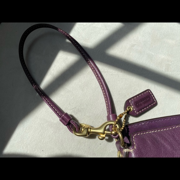 Coach Purple Wristlet - Picture 4 of 4
